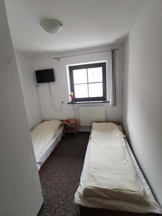 Straszny Dwor Hotell Duszniki Zdrój Rom bilde