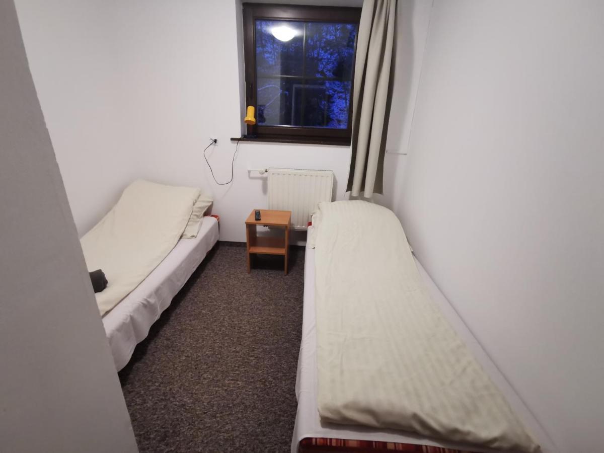 Straszny Dwor Hotell Duszniki Zdrój Rom bilde