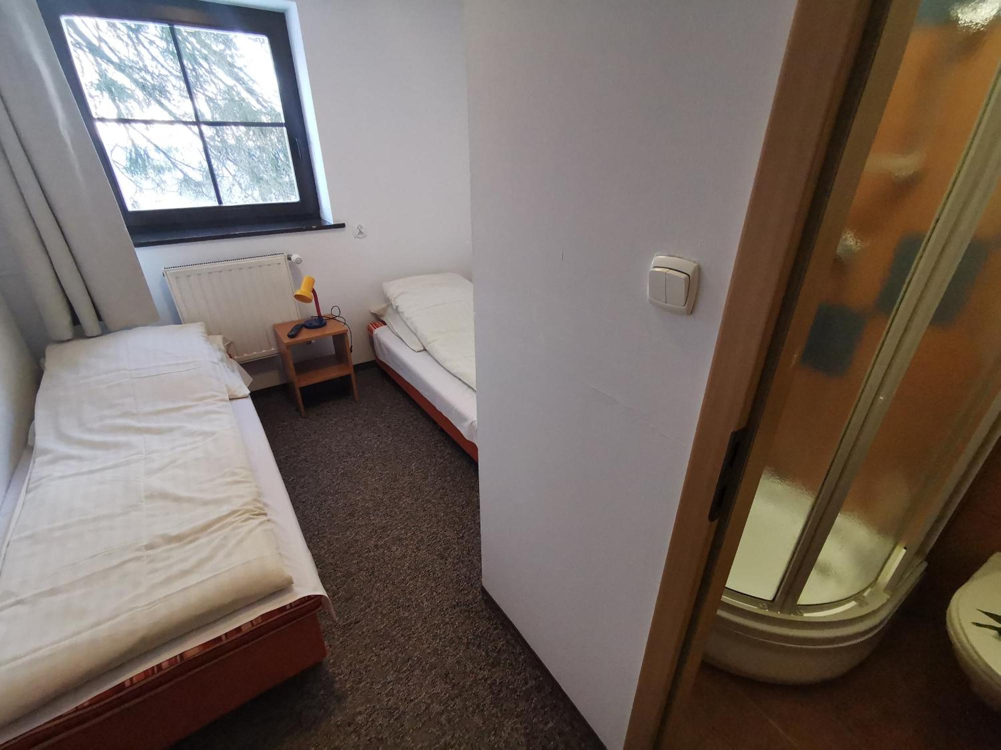 Straszny Dwor Hotell Duszniki Zdrój Rom bilde