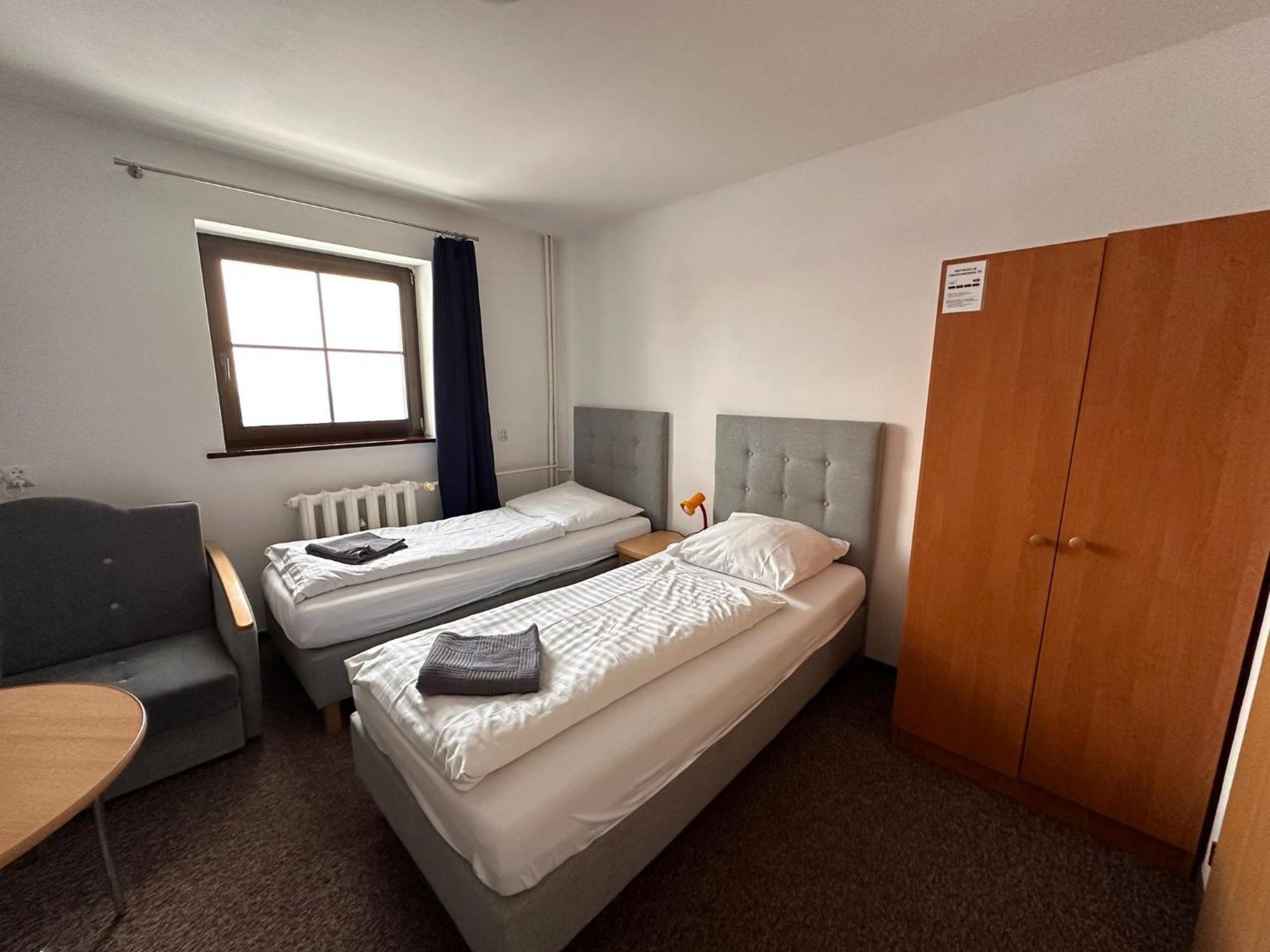 Straszny Dwor Hotell Duszniki Zdrój Rom bilde