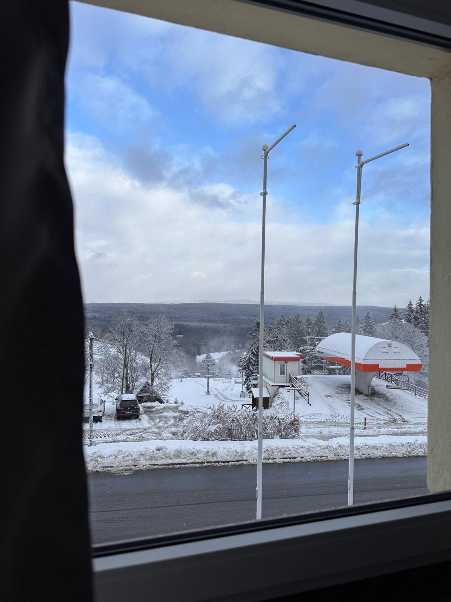 Straszny Dwor Hotell Duszniki Zdrój Rom bilde