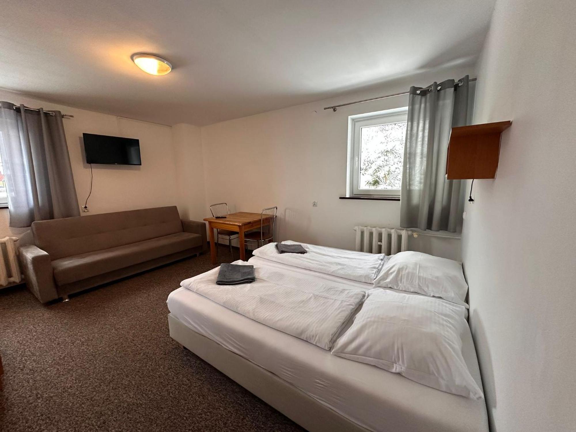 Straszny Dwor Hotell Duszniki Zdrój Rom bilde