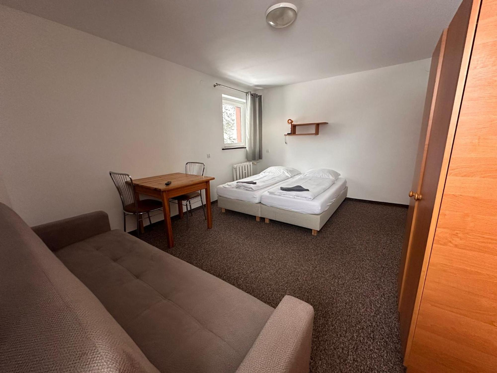 Straszny Dwor Hotell Duszniki Zdrój Rom bilde